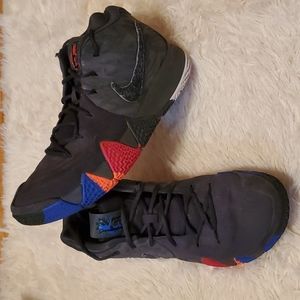 Kyrie 4 basketball sneakers